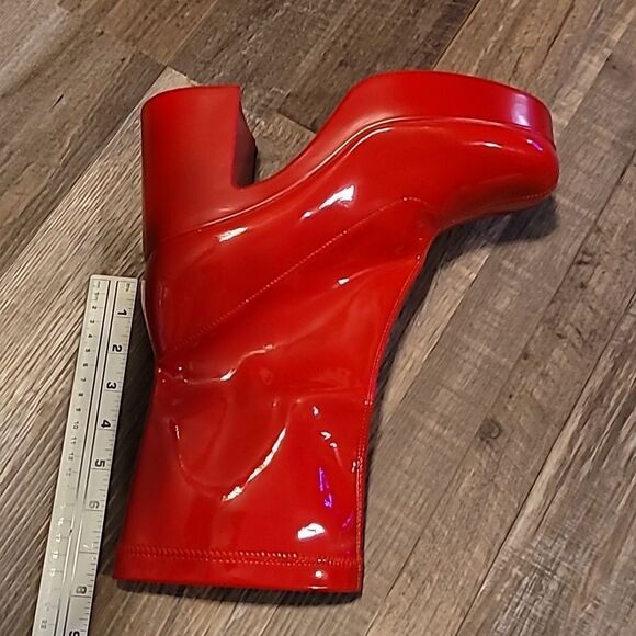 Red GoGo Platform Boots Women's Size 11 - Picture 11 of 11